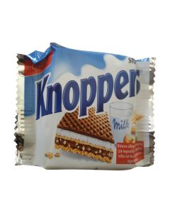 Knoppers Wafers / Knoppers Milk Hazelnut Wafer / Crispy Wafer With Milky Hazelnut Flavor / Knoppers Chocolate / 4.4 Ounce Total Weight