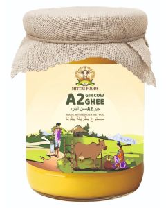 A2 Gir Cow Ghee 900 ml / Made with Traditional Bilona Method / Grassfed, Pure & Healthy /100% Natural & Lab-Tested