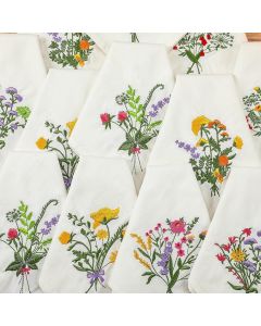 Tioncy 6 Pcs Wildflower Party Cloth Napkins Spring Summer Embroidered Flower Napkins Bulk Embroider Floral Linen Cocktail Botanical Cloth for Wedding Bridal Baby Shower Tea Party Gifts White